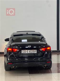 نيسان ألتيما